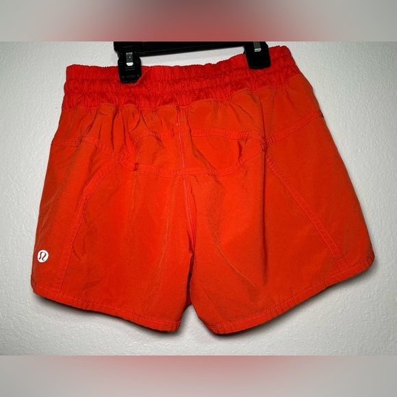 Lululemon Lululemon Tracker Short V *4" Vivid Flame Sz 4 - Picture 3 of 5